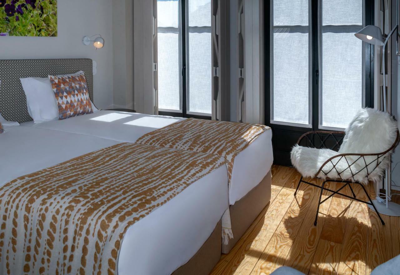 Deluxe Twin Room Balcony